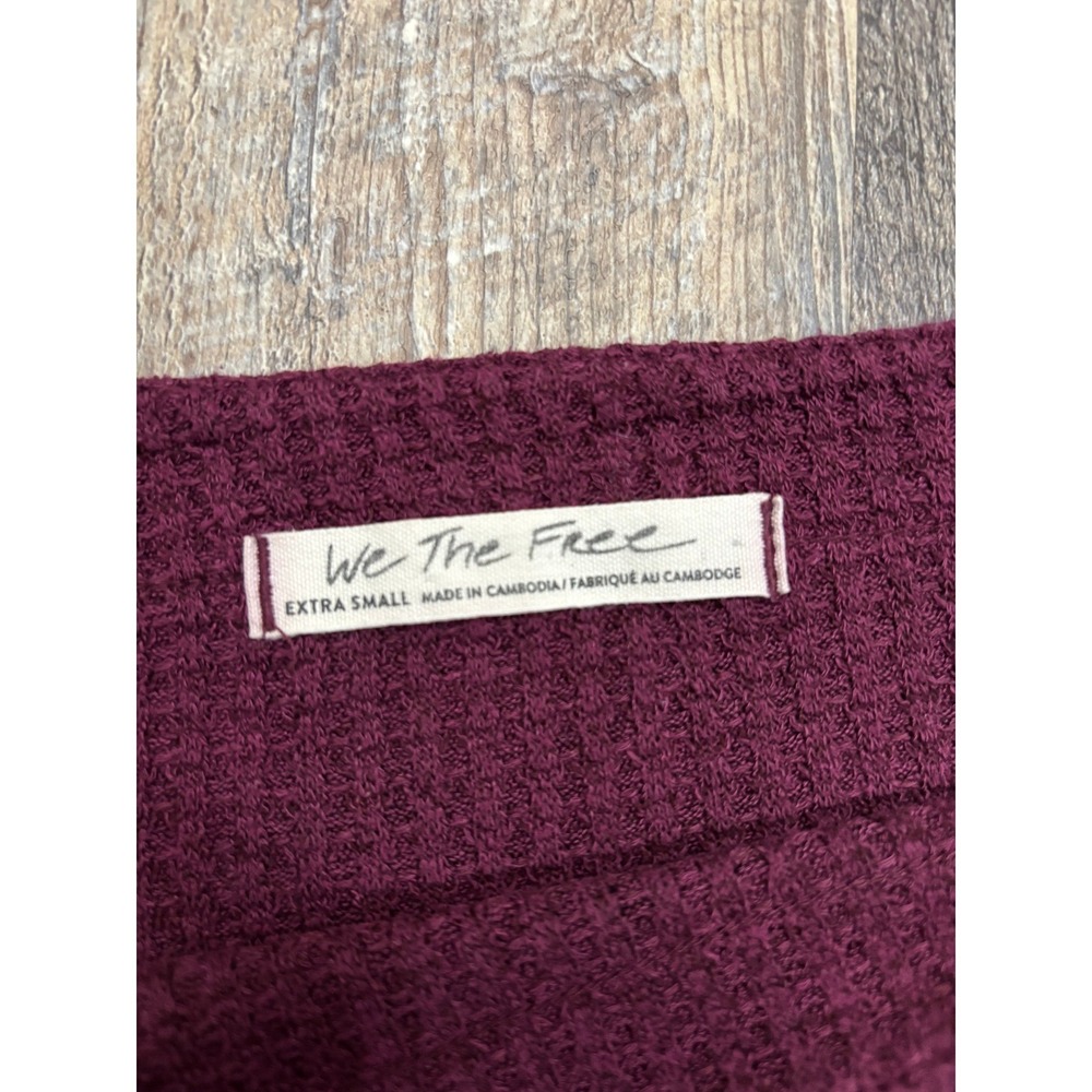 We The Free Free People Burgundy Waffle Knit Thermal Top XS Maroon Long Sleeve - Picture 4 of 5